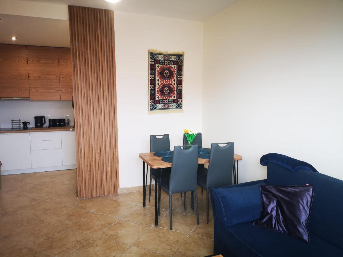 Riviera Deluxe Apartments Avlonya Dış mekan fotoğraf